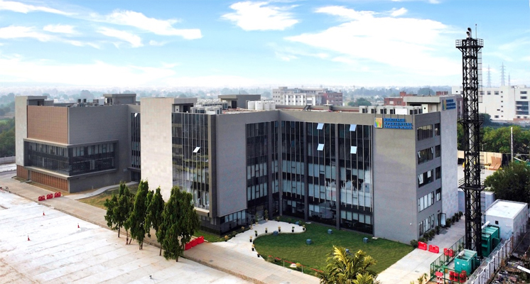 <p>Heritage Xperiential Learning School,<br />
Sector 64, Gurugram</p>
